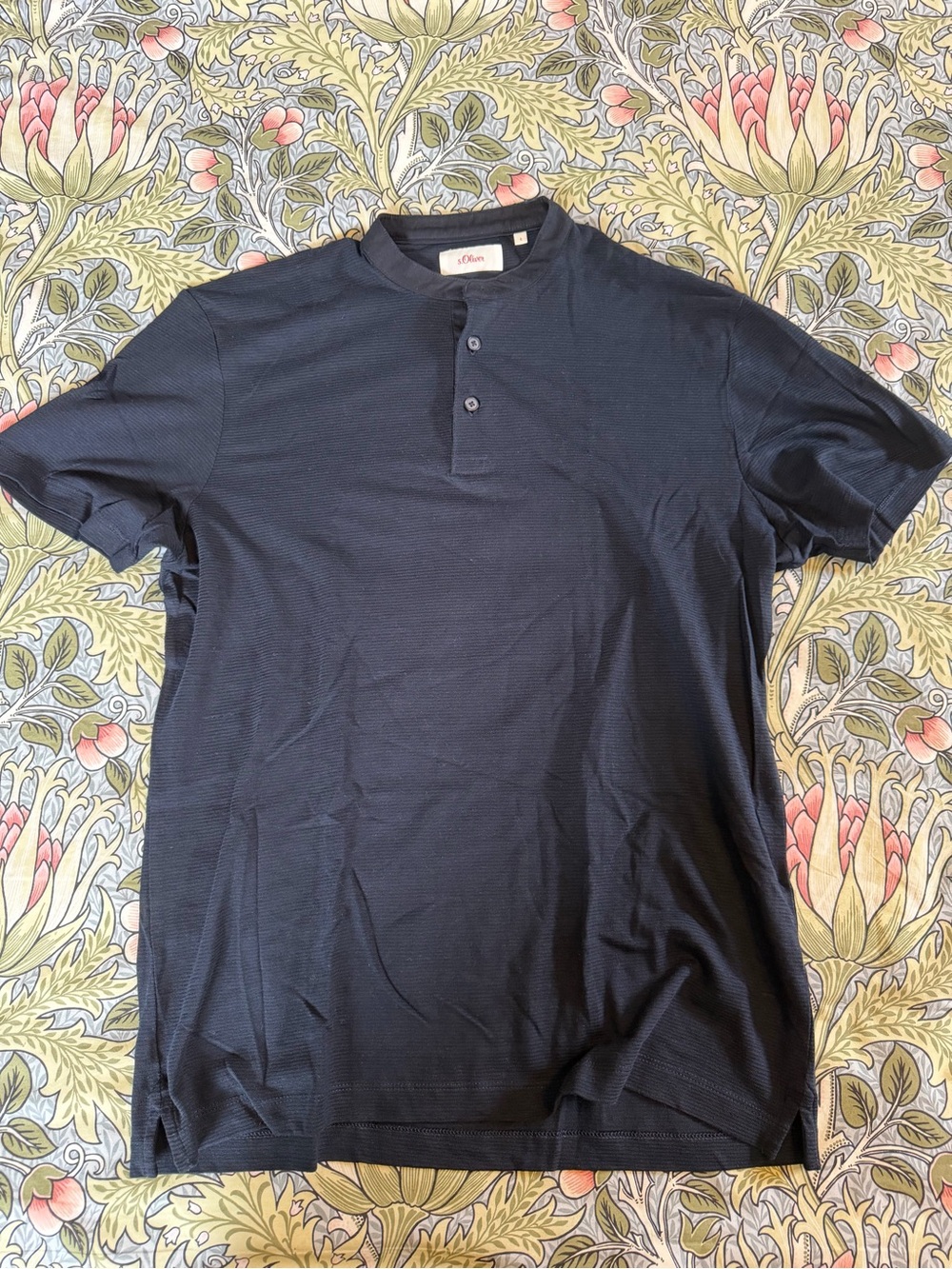 S.Oliver Men’s Navy Linen Short-Sleeve Henley T-Shirt